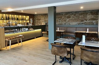 Uma noite com pequeno-almoço e degustação para 2 | Hotel Quinta da Tulha (Guimarães)