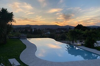 Uma noite com pequeno-almoço e degustação para 2 | Hotel Quinta da Tulha (Guimarães)