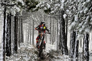 Uma aula em moto oset eléctrica em área básica para 2 em Trialmotor em Lousã (Coimbra)