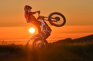 Uma aula em moto oset eléctrica em área básica para 2 em Trialmotor em Lousã (Coimbra)