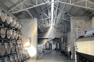 Visita à Adega com prova premium de 6 vinhos e uma tábua de snacks para 2 | Cas'Amaro (Alenquer, Lisboa)