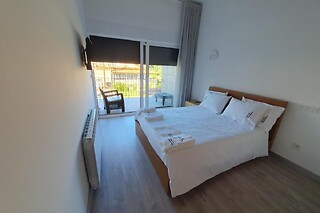Uma Noite em Quarto Duplo c/ Pequeno-Almoço + Cabaz Regional para 2 | Casa da Marquinhas, Lama de Ouriço (Vila Real)