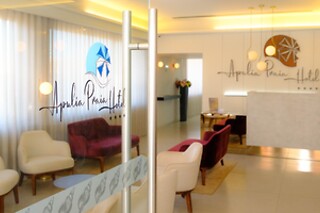 Uma Noite com Pequeno-Almoço + Experiência de Escape Room ou Stand Up Paddle para 2 | Apúlia Praia Hotel, Esposende (Braga)