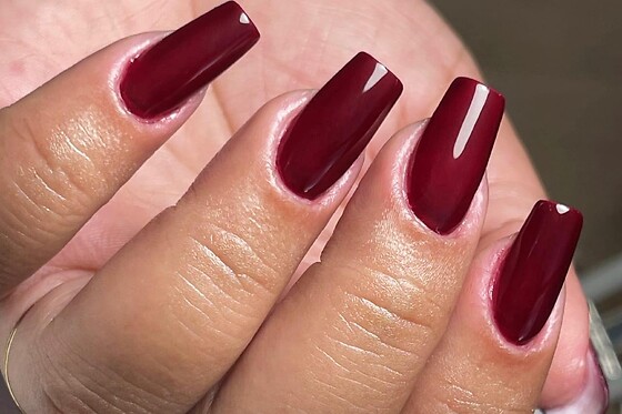 Manicure com verniz gelinho para 1 | Lorena Vieira Estética - Avenidas Novas (Lisboa)