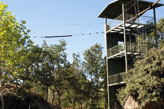 Arborismo com circuito de pontes para 2 | Parque Aventura Crónicas da Terra (Moimenta da Beira, Viseu)