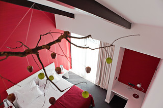Uma noite em quarto duplo/twin com pequeno almoço para 2 em Real Abadia, Congress & Spa Hotel**** em Alcobaça (Leiria)
