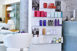 Rejuvenescimento capilar com brushing para 1 | Espaço AB - Faro