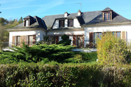 Le Curieux