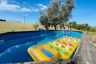 Uma noite com pequeno-almoço para 2 em POD | Casa Turquesa & Villas Campus (Corredoura, Santarém)