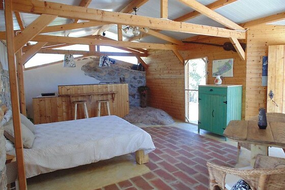 Duas noites em Camping Pod ou Refúgio do Cancho para 2 em Quinta do Maral Espaço Naturista em Marvão (Portalegre)