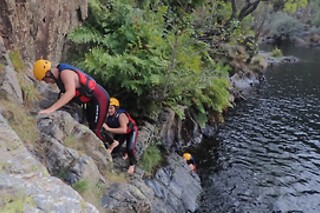 Canyoning no Arouca Geopark | Para 2 - 6h | Clube do Paiva