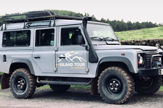 Tour de carrinha ou Jeep à escolha para 1 | Pro Island Tour (Ilha Terceira, Açores)