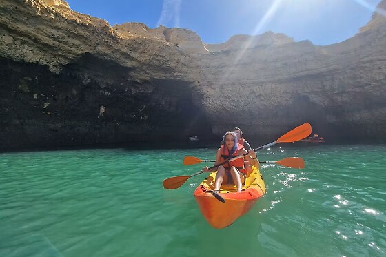 Passeio de Kayak em Albufeira para 1 | Surf4fun Albufeira (Albufeira)