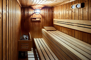Circuito de águas e massagem de relaxamento a Dois | Terapyzen - The Navigator Solaqua