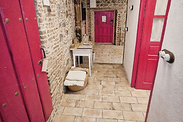 LA CASITA DE ALBINO & LARCADE