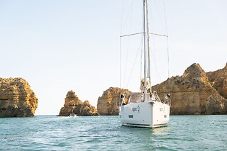 Passeio de barco até à Ponta da Piedade (3h) para 1 adulto e 1 criança | Epic Boat Trips (Lagos)