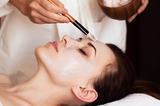 Mini tratamento facial para 1 | 7 Sentidos - Vila Nova de Gaia