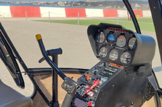 Voo de Helicóptero sobre o Rio Tejo para 2 | Portugal Helicopters (Algés, Lisboa)