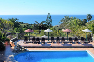 Uma Noite em Quarto Duplo/Twin com Pequeno-Almoço para 2 | Quinta do Mar da Luz, Lagos (Faro)
