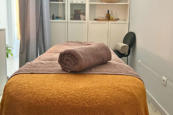 Uma massagem à escolha para 1 | Mandi's Care - Terapias Naturais (Moscavide, Lisboa)