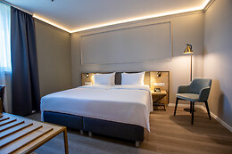 Expo Tower Hotel by Mellow Mood Hotels