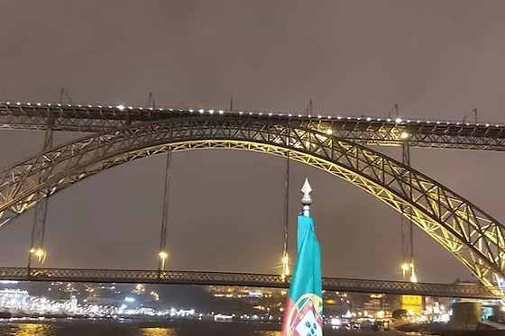 Cruzeiro das seis pontes para 2 no Rentdouro - Cruzeiros no Douro (Porto)