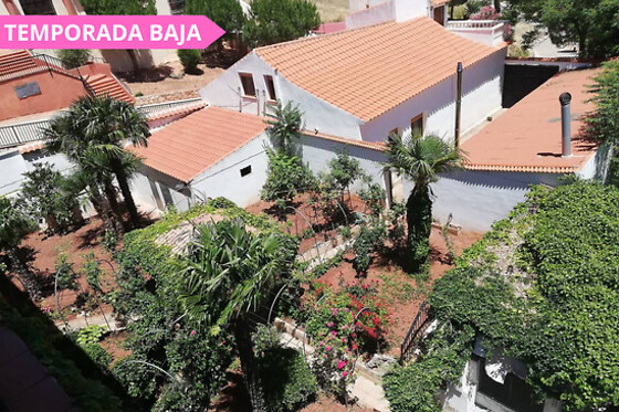 HOSTAL LOS ROSALES - photo 8