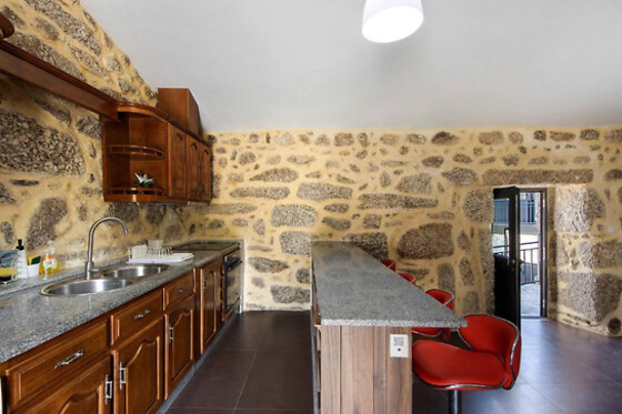 Uma noite em quarto duplo + Cesto Gastronómico| Quinta de Ramil (Rossas, Vieira do Minho)
