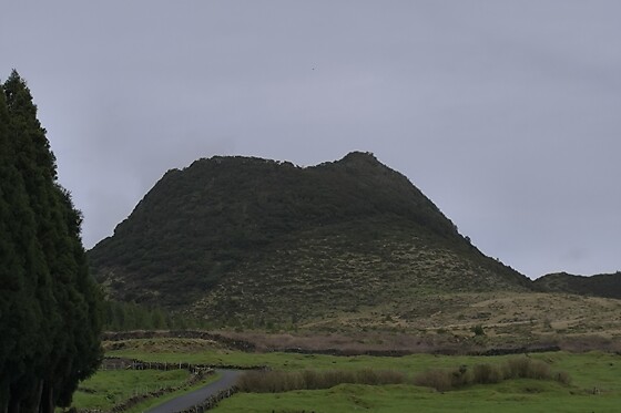 Circuito geológico em Angra do Heroísmo para 1 | Blika - Açores