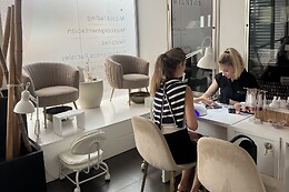 BLUSH BEAUTY EXPERTS