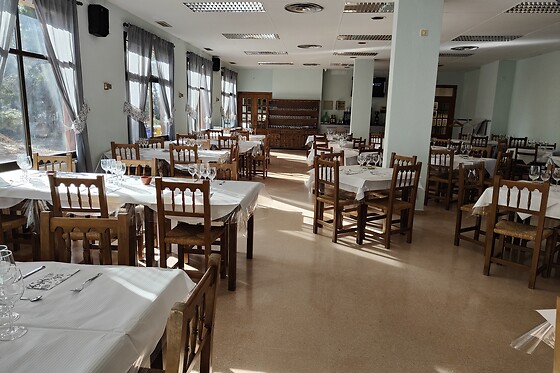 HOSTAL VENTA DEL BARRO - photo 4