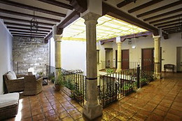 HOTEL ALVARO DE TORRES