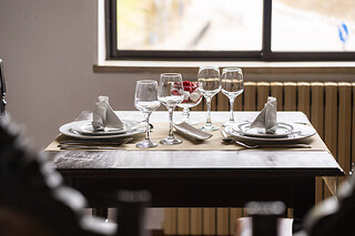 Uma noite com pequeno-almoço + Entradas para os Passadiços do Mondego para 2 | Lavanda Hotel Mira Serra (Celorico da Beira, Guarda)