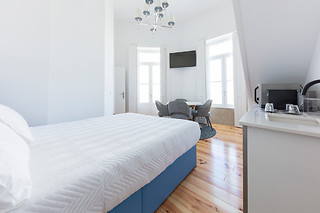 Estadia familiar ou a Dois com pequeno-almoço | São Francisco Guest House - Matosinhos