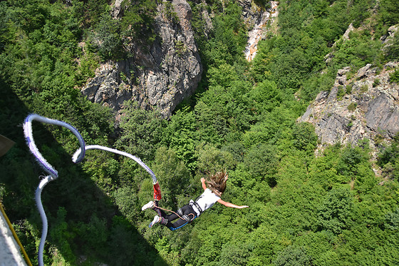 Salto pendular a 40 metros para 2 pessoas | Ruta Aventura Rafting Melgaço - Viana do Castelo
