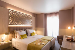 Uma noite em quarto duplo com pequeno-almoço e jantar | Hotel Estrela de Fatima (Fátima)