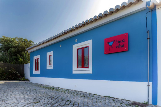 Uma noite de alojamento em quarto duplo/twin para 2 em Cercas Velhas em Sagres (Faro)