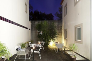 Uma noite em quarto duplo com pequeno-almoço | Absoluto Design Hotel**** (Viana do Castelo)