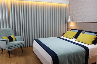 Duas noites em quarto duplo com detalhe romântico | Hotel Cinquentenário & Conference Center (Fátima)
