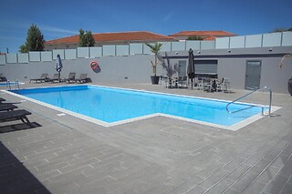 Uma Noite no Villa Rey Spa Hotel para 2 | Quarto Twin c/ Pequeno-Almoço + Piscina + Spa | Vila de Rei (Castelo Branco)