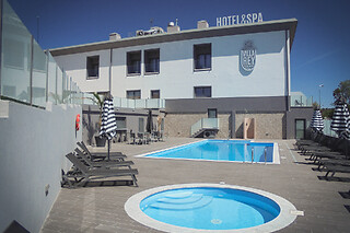 Uma Noite no Villa Rey Spa Hotel para 2 | Quarto Twin c/ Pequeno-Almoço + Piscina + Spa | Vila de Rei (Castelo Branco)