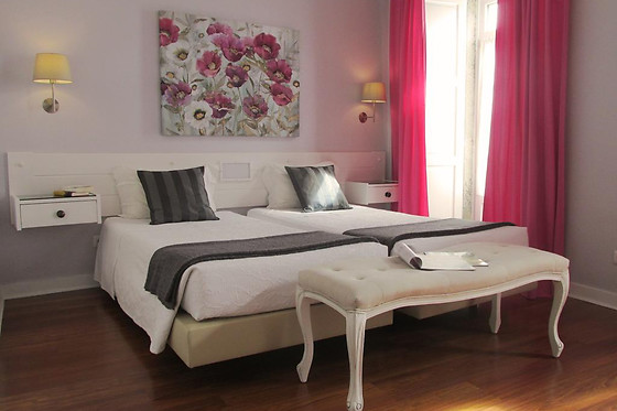 1 noite em quarto duplo com detalhe romântico para 2 | Hotel Jardim Viana do Castelo (Viana do Castelo)