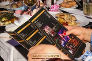 Jantar (Menu Vip) + Espectáculo de Dança Sensual para 2 | Magic Moments Restaurant & Dance Club (Porto)