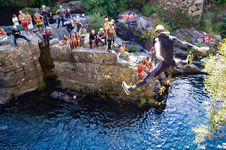 Canyoning na Ribeira da Pena - Góis para 1 | Trans Serrano - Aventura, Lazer e Turismo (Góis, Coimbra)