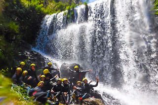 Canyoning na Ribeira das Quelhas | Para 2 - 5h30 | Trans Serrano - Góis