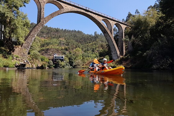 Canoagem pelo Rio Vouga para 2 no Desafios - Desporto e Aventura em Sever do Vouga (Aveiro)