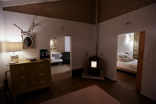 Uma noite com visita guiada ao Lagar | Casa Mestre do Lagar (Marvão, Portalegre)