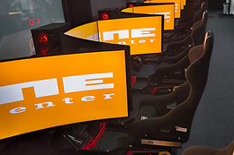 SKYLINE SIMRACING CENTER
