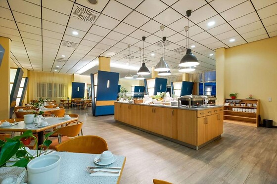 Hotel Berlin Lichtenberg - photo 3