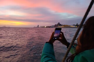Cruzeiro para grupo até 10 pessoas com a Salty Planet Charter I Sailing Tours Lisboa nos Olivais (Lisboa)